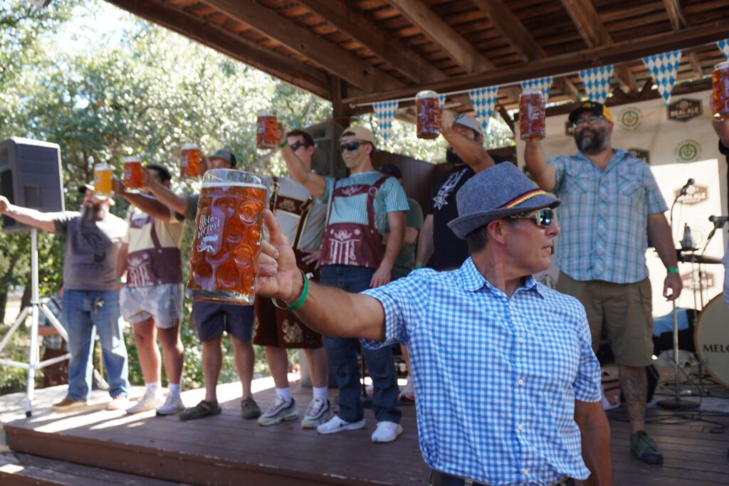 Oktoberfest stein hoist
